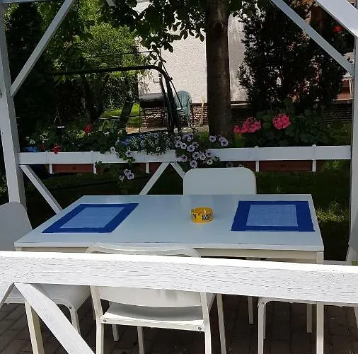 Csalad-barat Balatonlelle